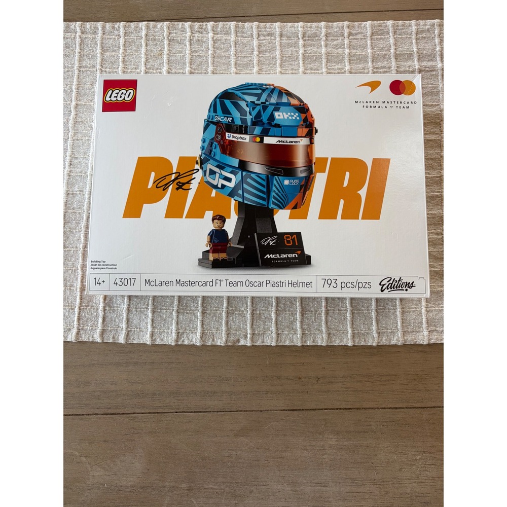 LEGO® Editions McLaren Mastercard F1 Team Oscar Piastri Helmet (43017) NEW